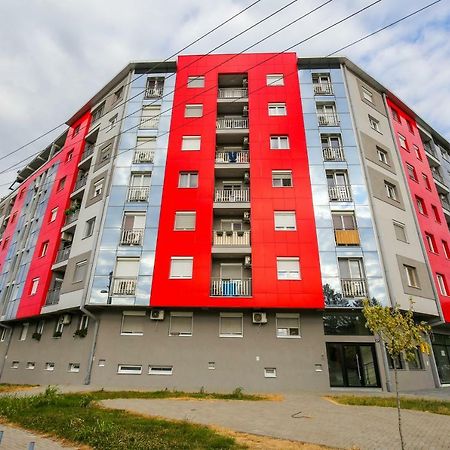 Manirosi 2 Apartman Subotica Exteriér fotografie
