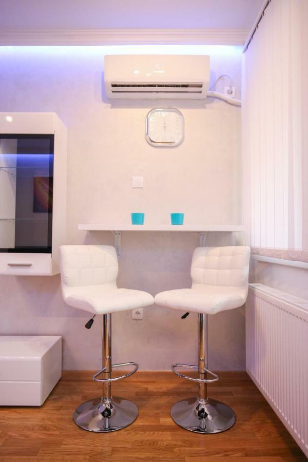 Manirosi 2 Apartman Subotica Exteriér fotografie